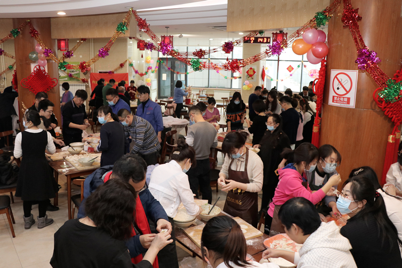 威人斯尼平台注册举办包饺子大赛喜迎新春 传递暖暖妇幼情